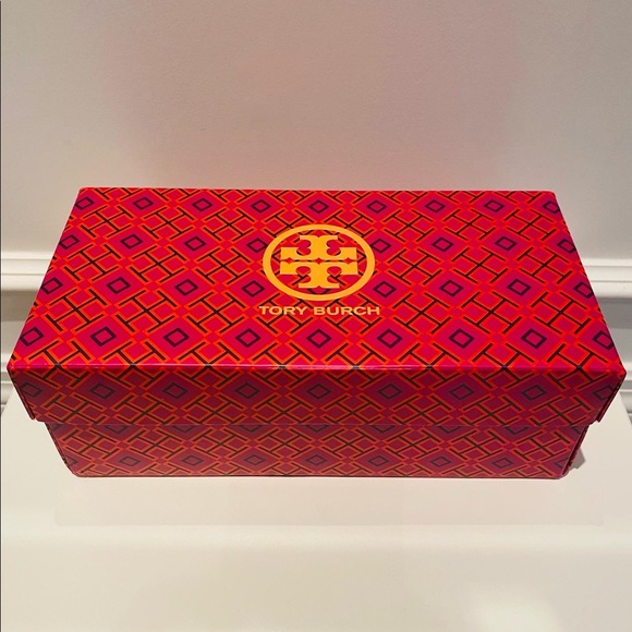 Brand new TORY BURCH Minnie Travel Patent Ballet Flats - Picture 8 of 8